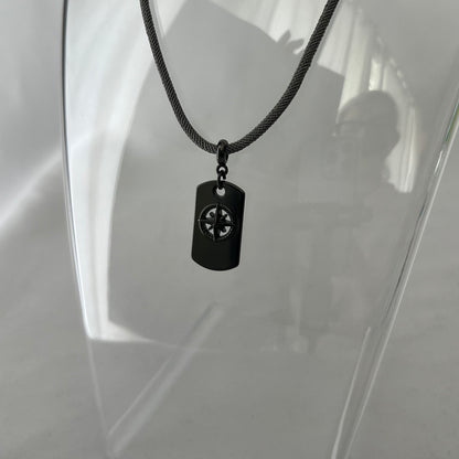 Trail Compass Tag - Mário Britto