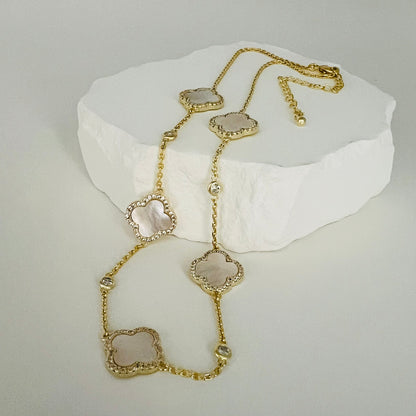 The Petal Flip Necklace