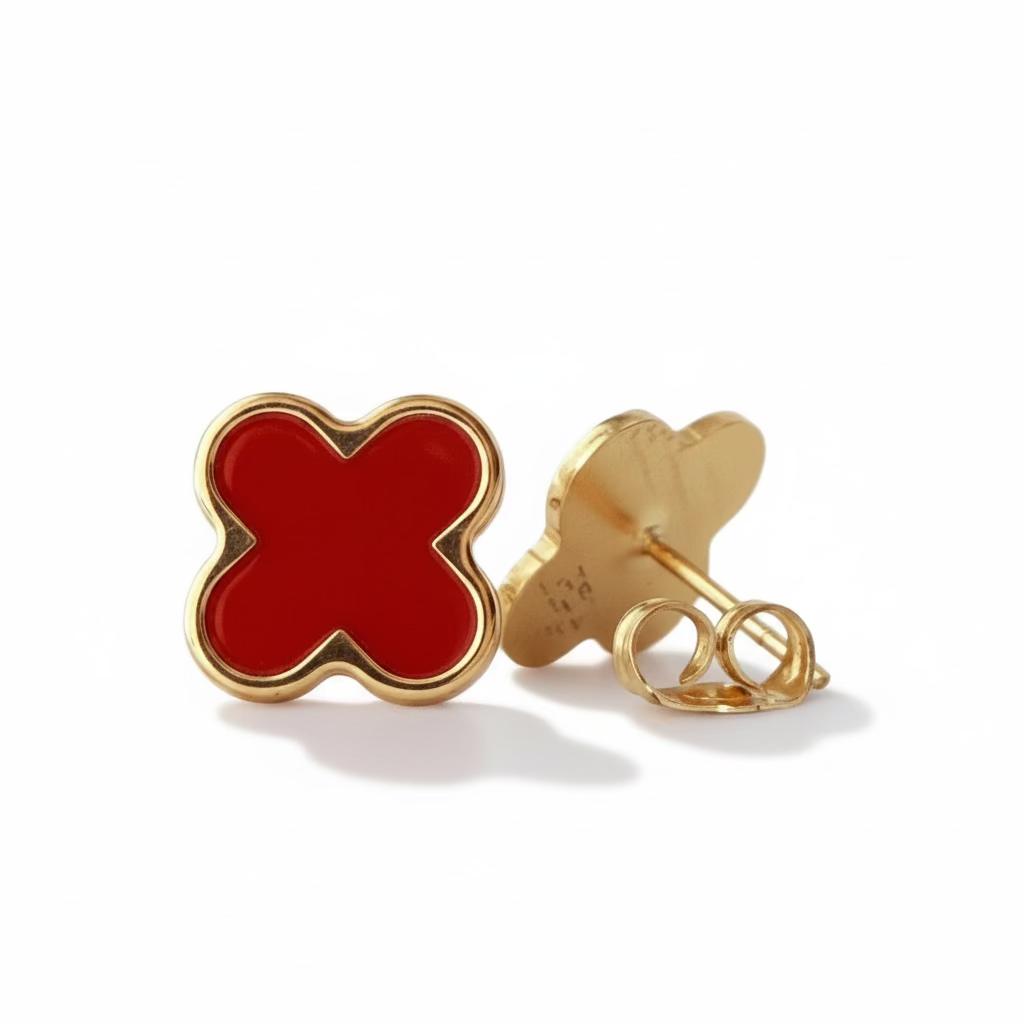 Kisses Stud Earrings
